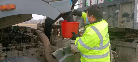 伊通分公司:一条路温暖一群人4.jpg 伊通分公司:一条路温暖一群人4.jpg